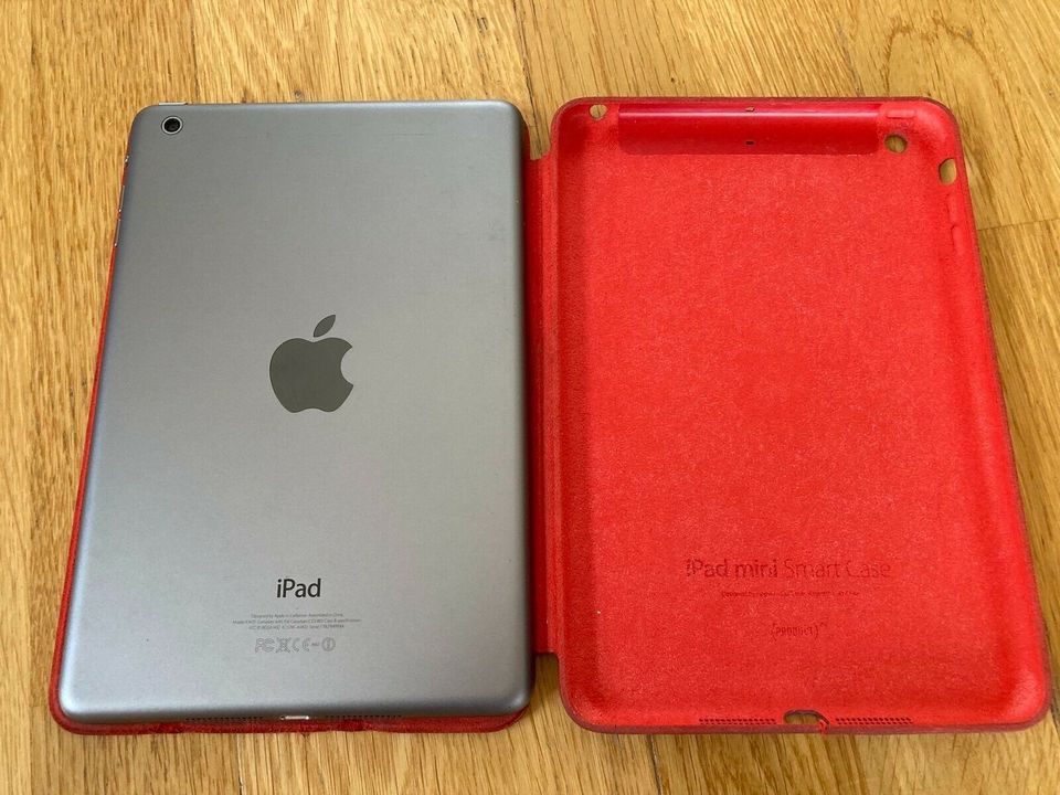 iPad mini 1. Generation 16GB mit Apple Smart Case in München - Thalk.Obersendl.-Forsten-Fürstenr.-Solln