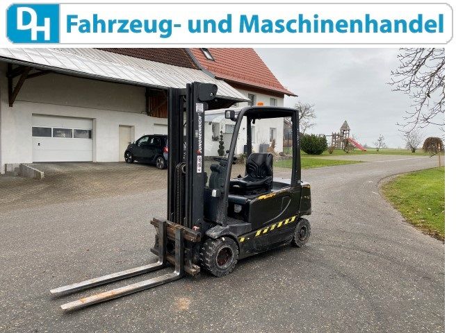 Jungheinrich EFG - VAC 20 MP Elektro Stapler Gabesltapler Triplex in Unterwaldhausen