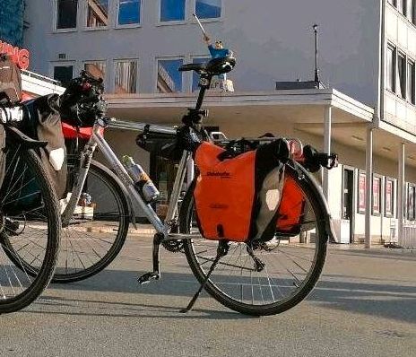 Ab 10 € Fahrradtaschen Satteltaschen Ortlieb Backroller zu leihen in Kassel