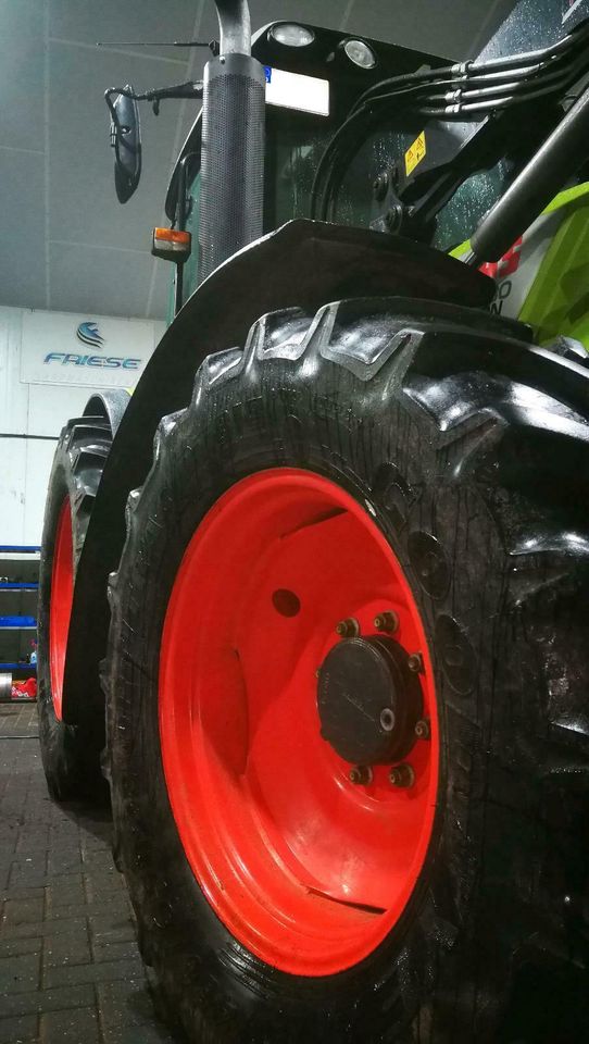 Reifenverkauf Reifenmontage LKW & landwirtschaftlichen Maschinen in Emlichheim