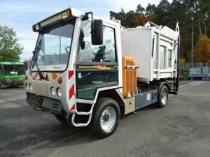 3J Multigo Müllwagen LKW Lastwagen mit Spielfigur Mülltonne Müllabfuhr Fahrzeug 