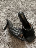 Sandalen gesteppt High heels Sandaletten schwarz Zara Mango 39 München - Maxvorstadt Vorschau