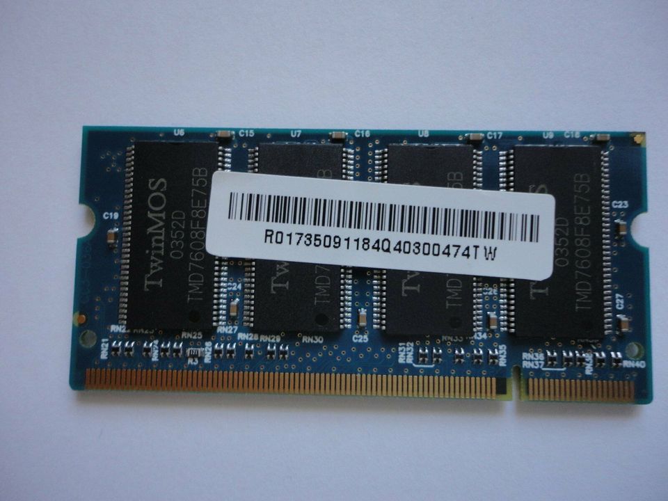 Toshiba PC 2100 256MB DDR SO-DIMM Arbeitsspeicher 200 PIN in Malching