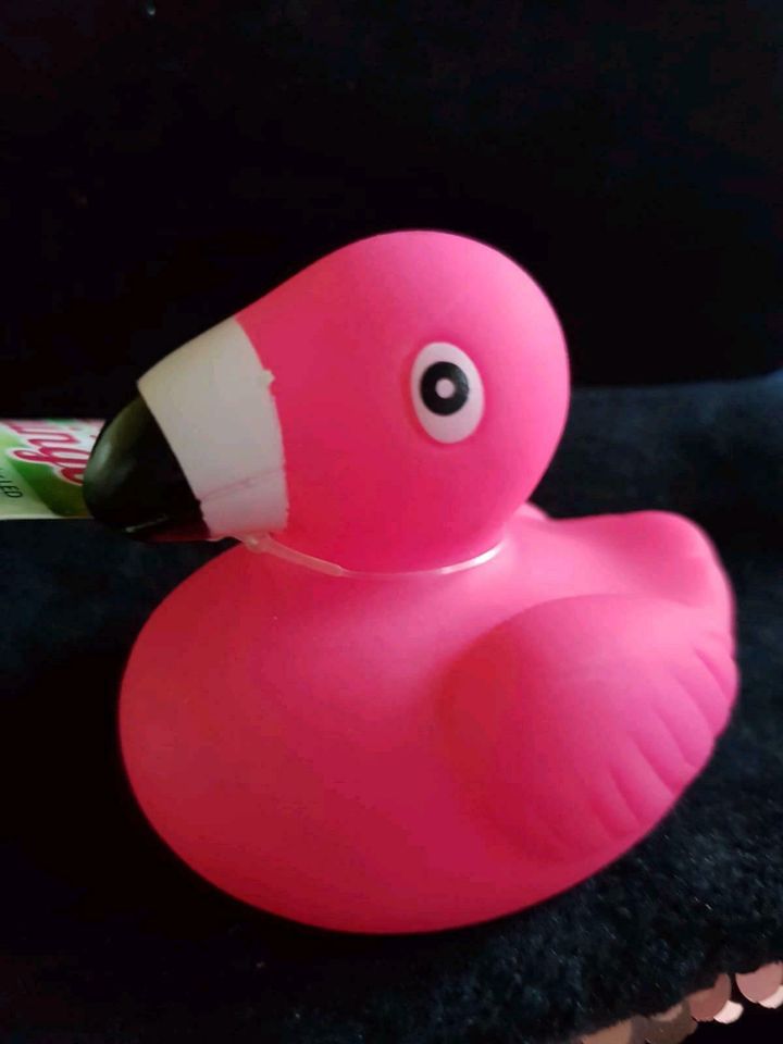 Badeente Flamingo Quietscheente Quietscheentchen Plastikente 