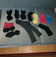 Viele Socken Tom Taylor schwarz bunt Wolle Gr. 39-42 Baden-Württemberg - Gutenzell-Hürbel Vorschau