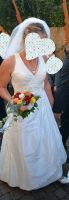 Schlichtes Brautkleid mit Zubehör zu verkaufen Niedersachsen - Stadtoldendorf Vorschau