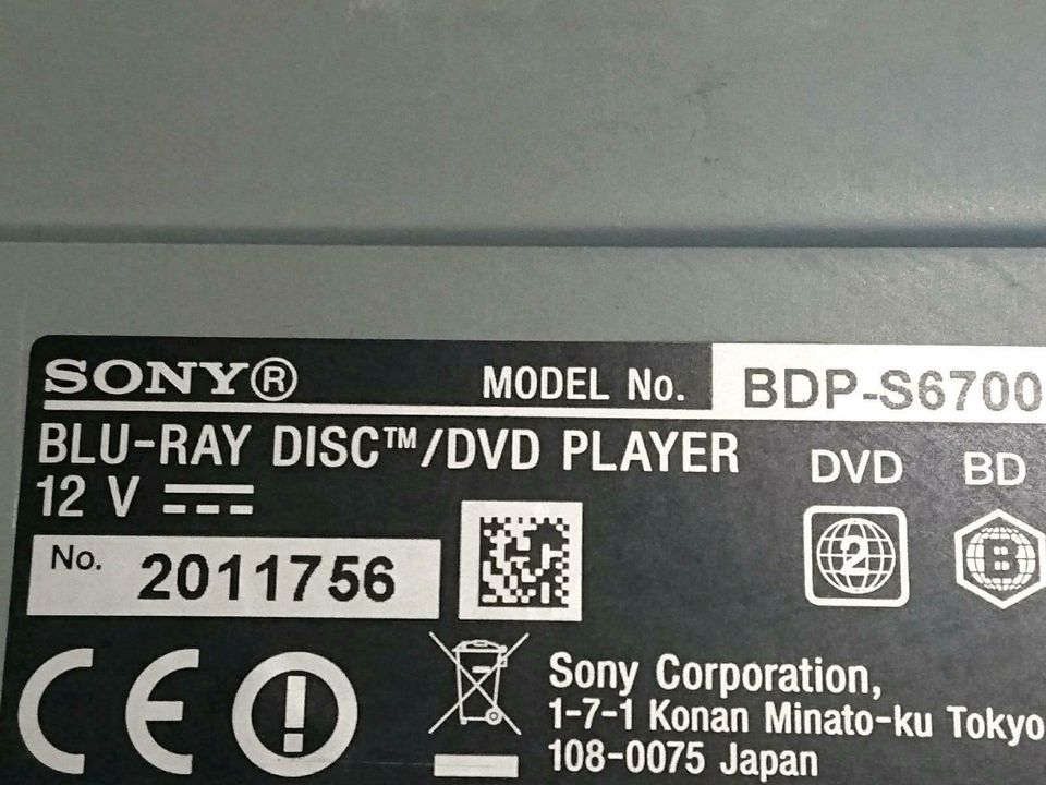 SONY BDP-S6700, Blu-Ray-Player 3D - 4k Ultra HD, mit Adapter! in Berlin