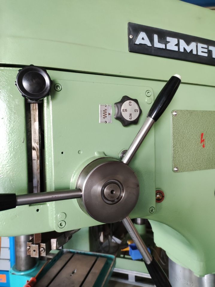 Alzmetall AB45S Säulenbohrmaschine Ständerbohrmaschine in Wallscheid
