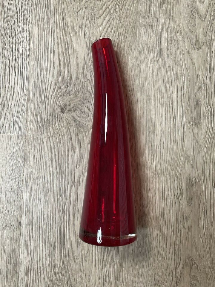 Leonardo Glas Vase Rot gebogen in Baden-Württemberg - Gaildorf