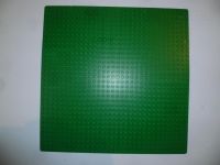 Lego Grundplatte grün 25,5cm x 25,5cm Lego City Nordwestmecklenburg - Landkreis - Grevesmuehlen Vorschau