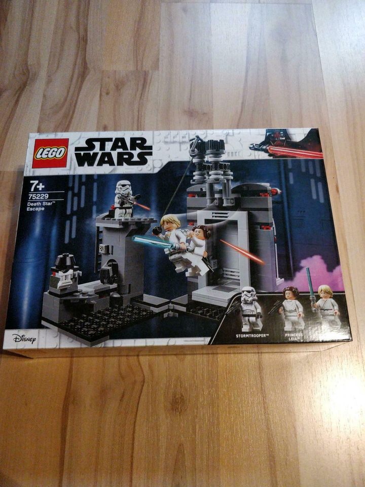 Lego Star Wars 75229 Flucht vom Todesstern EOL in Borgentreich