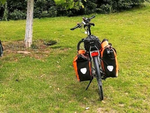 Ab 10 € Fahrradtaschen Satteltaschen Ortlieb Backroller zu leihen in Kassel