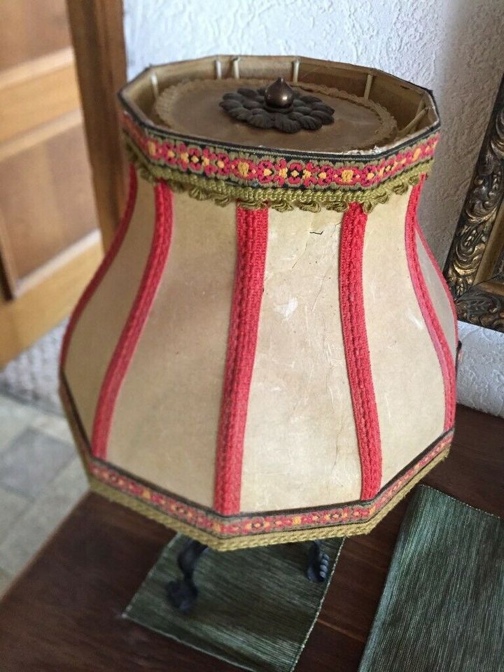 3 Deckenleuchten mit passender  Tischlampe - Vintage in Waigolshausen