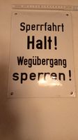 Emailleschild "Halt Sperrfahrt", Reichsbahn Brandenburg - Bernau Vorschau
