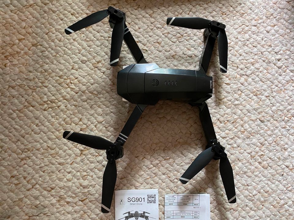 ZLRC SG901 - Faltbare Kamera Drohne in Hilden