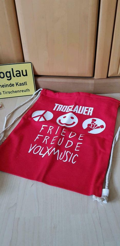 Troglauer Fan-​Box "Friede Freude Volxmusic" Limited Edition neu! in Bayern - Waldershof