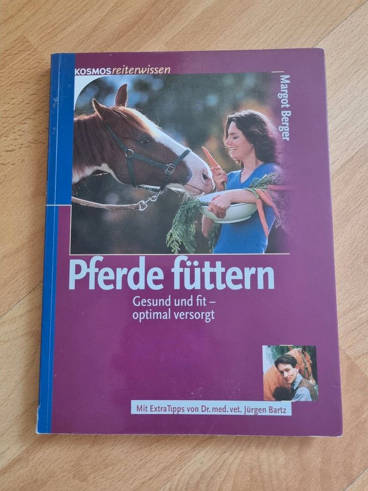 Buch Pferde füttern Margot Berger in Hitzacker